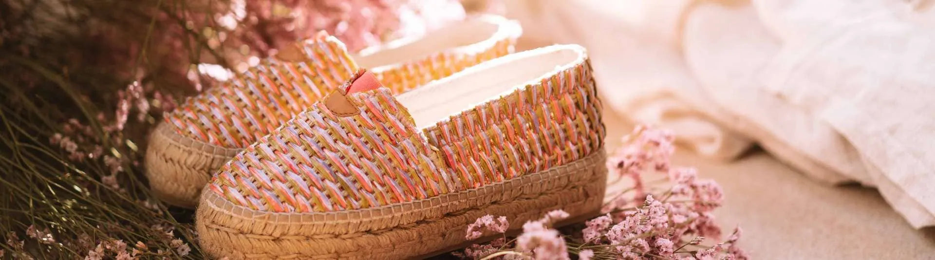 Women Raffia