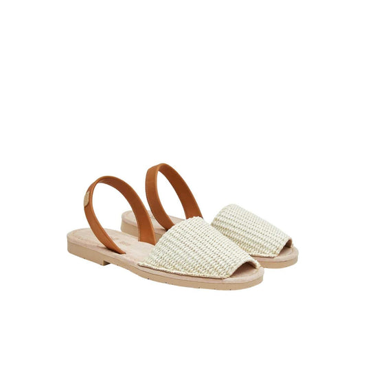 Colour_Offwhite(Ecru)| Castell 2547 Iker Tabru