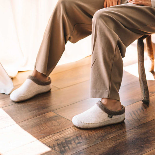 Colour_Offwhite(Ecru)| Toni Pons Albons