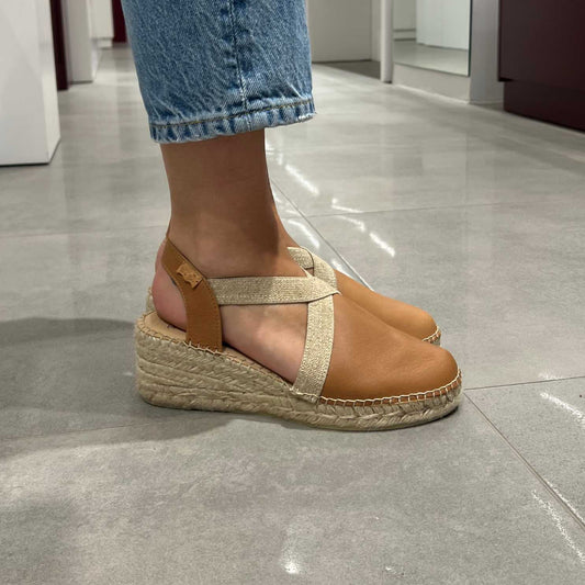 Colour_Tan(Cuiro)| Toni Pons Tundra