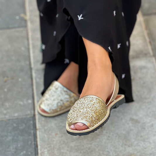 Colour_Gold(N7Platinum) | Castell Madona 1056R