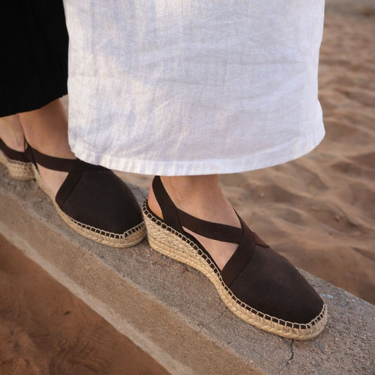 Colour_Brown(Marro) | Toni Pons Ter